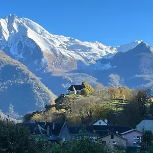 La Mayzou Del Prat Saint-Savin (Hautes-Pyrenees)